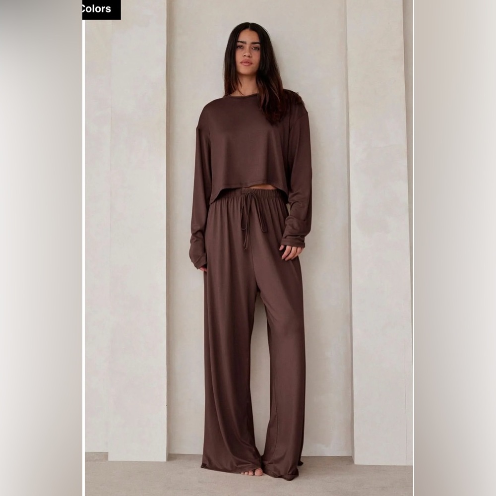 NWT The Bumpsuit Cloud Long Sleeve Chocolate SET (Top Medium/Bottom Small)